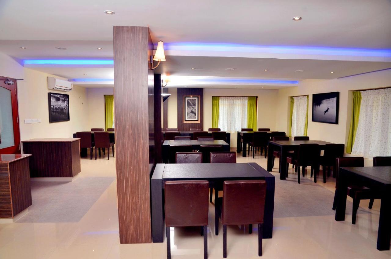 French Avenue Hotell Mahe Eksteriør bilde